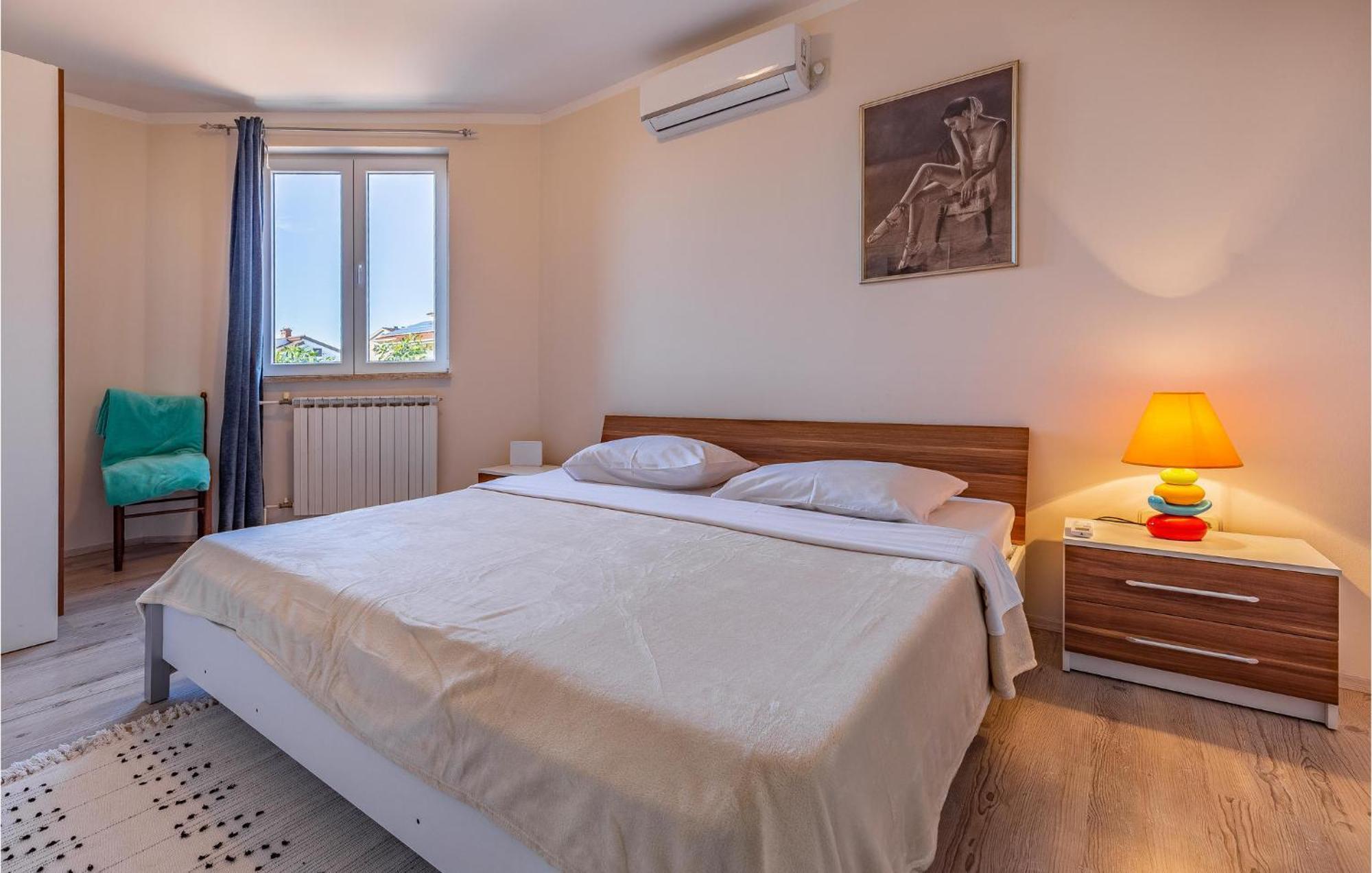 3 Bedroom Pet Friendly In *