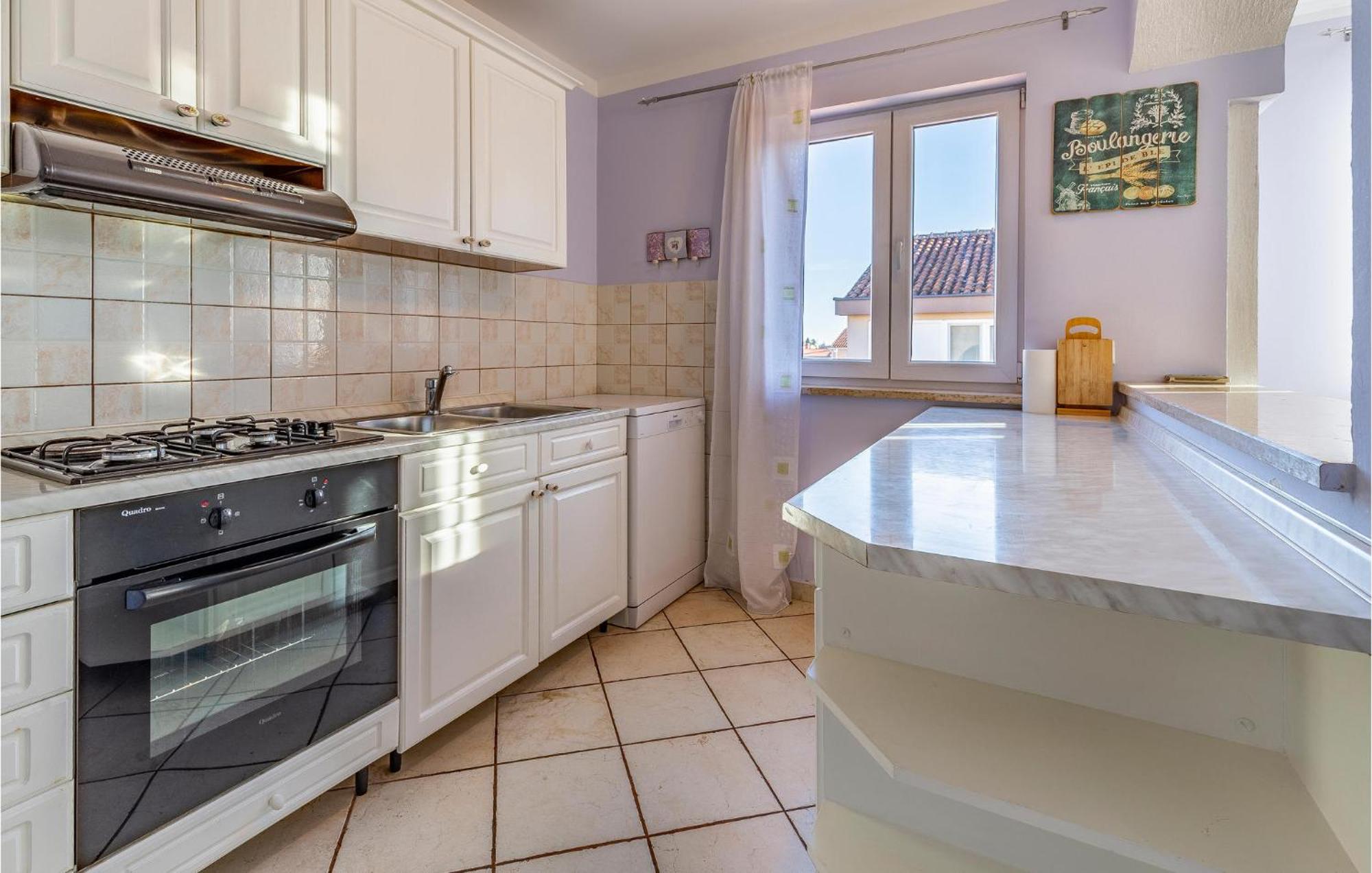Apartman 3 Bedroom Pet Friendly In
