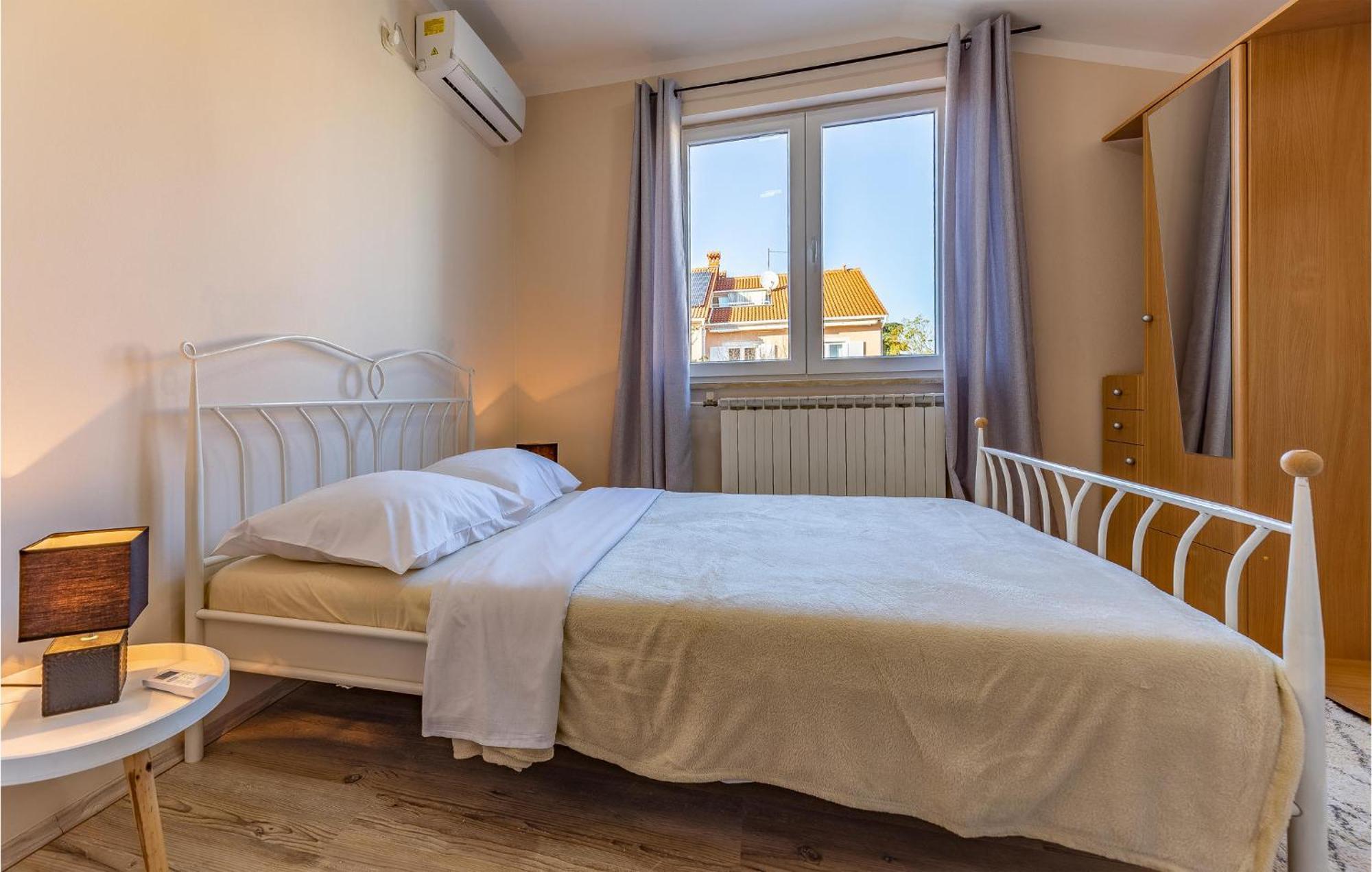 3 Bedroom Pet Friendly In Pula