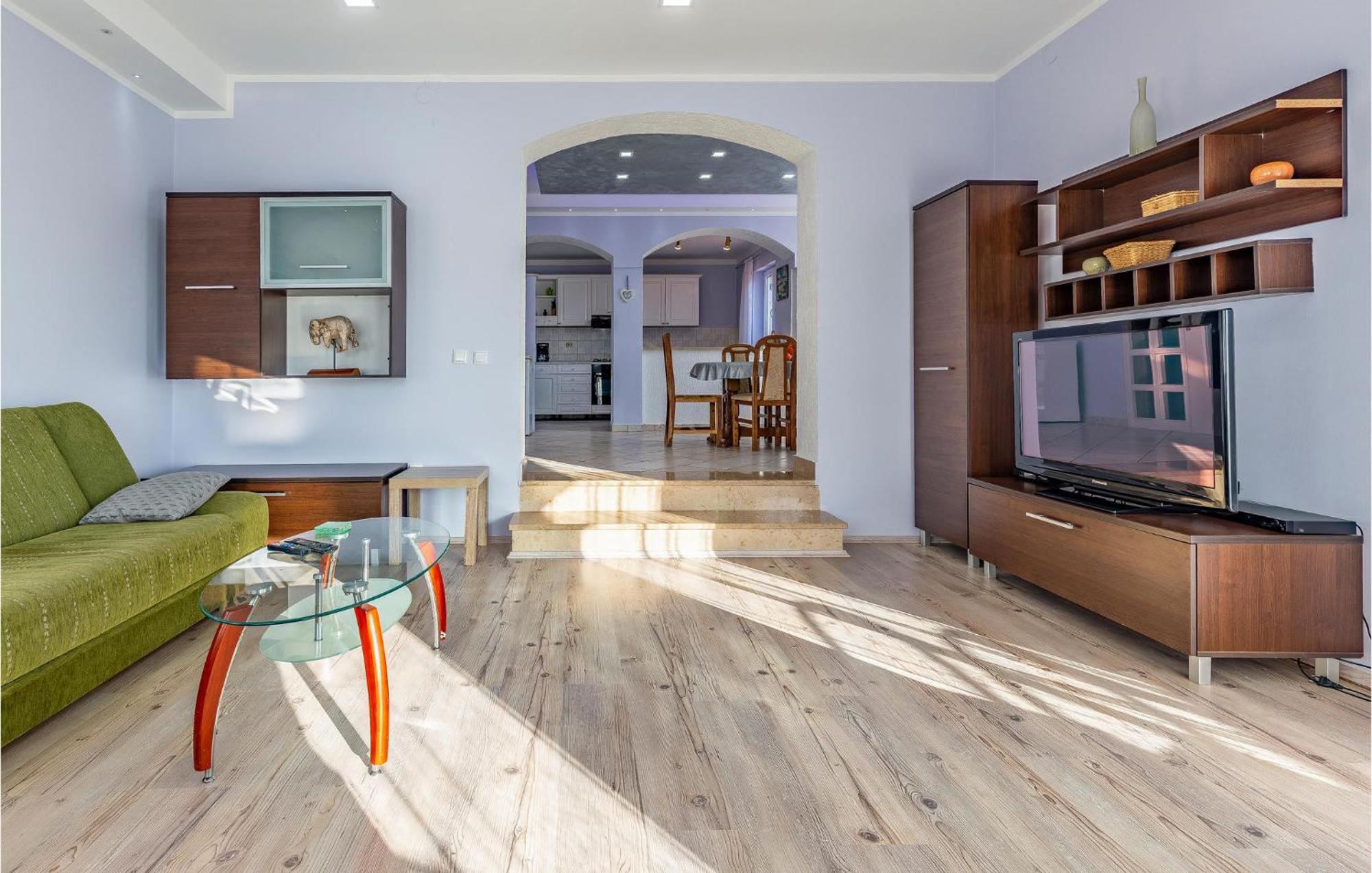 3 Bedroom Pet Friendly In Pula