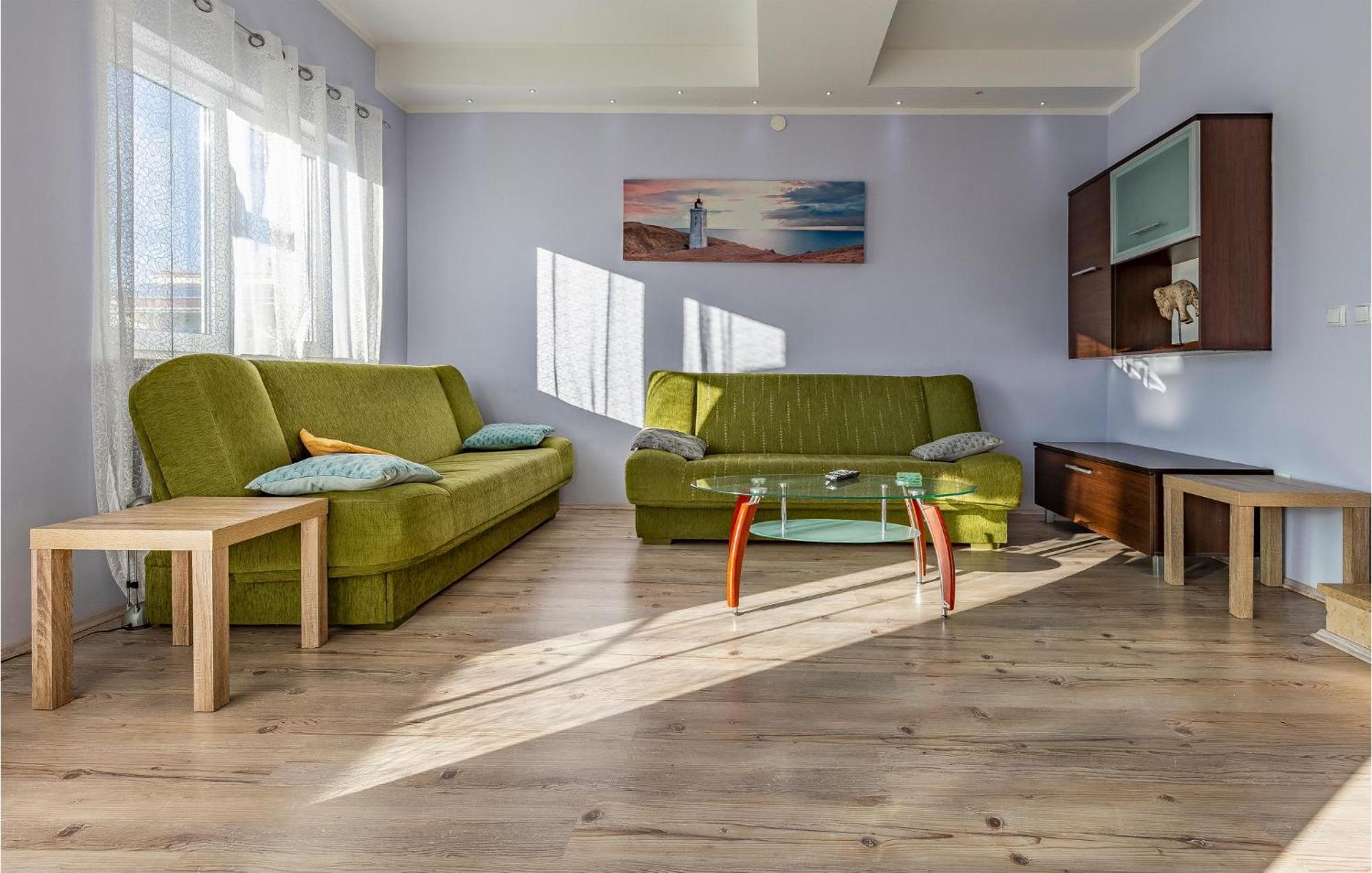 3 Bedroom Pet Friendly In Apartman *